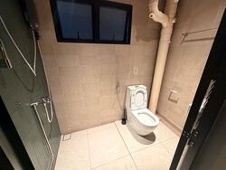 Hougang Avenue 8 (Hougang),  #528806061